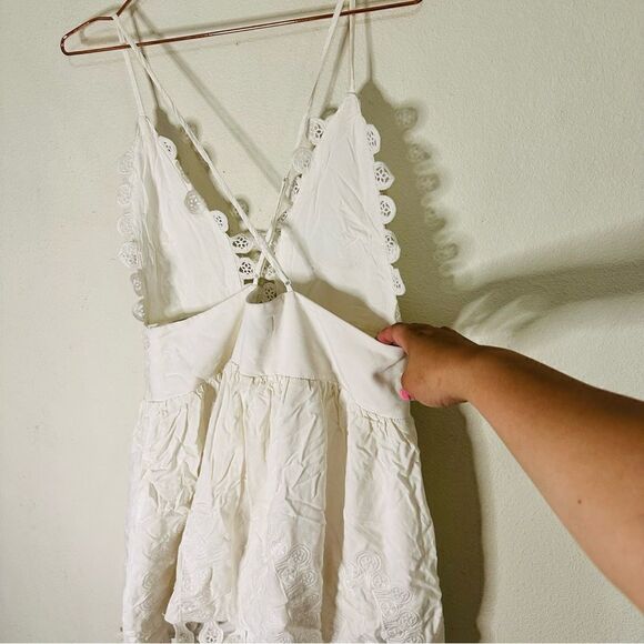 EUC Stella Laguna Beach White Boho Mini Dress Medium - Picture 6 of 6